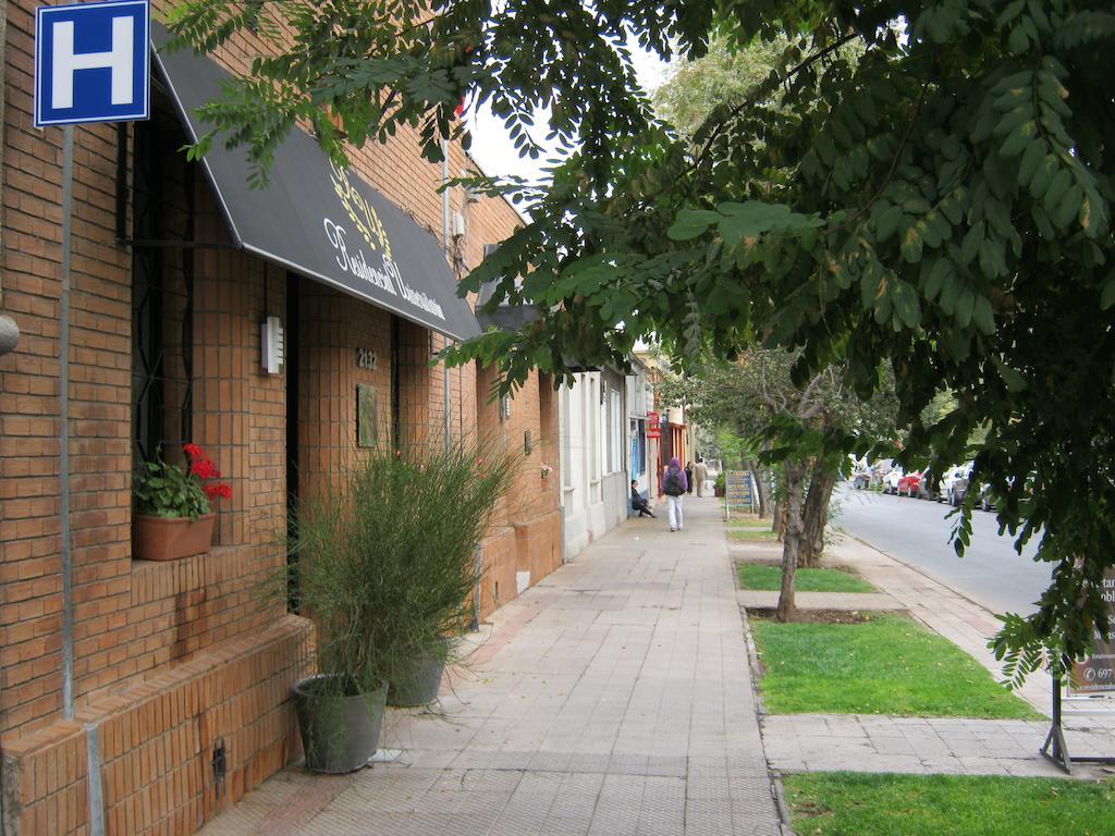 Residencial Universitaria Santiago Exterior photo