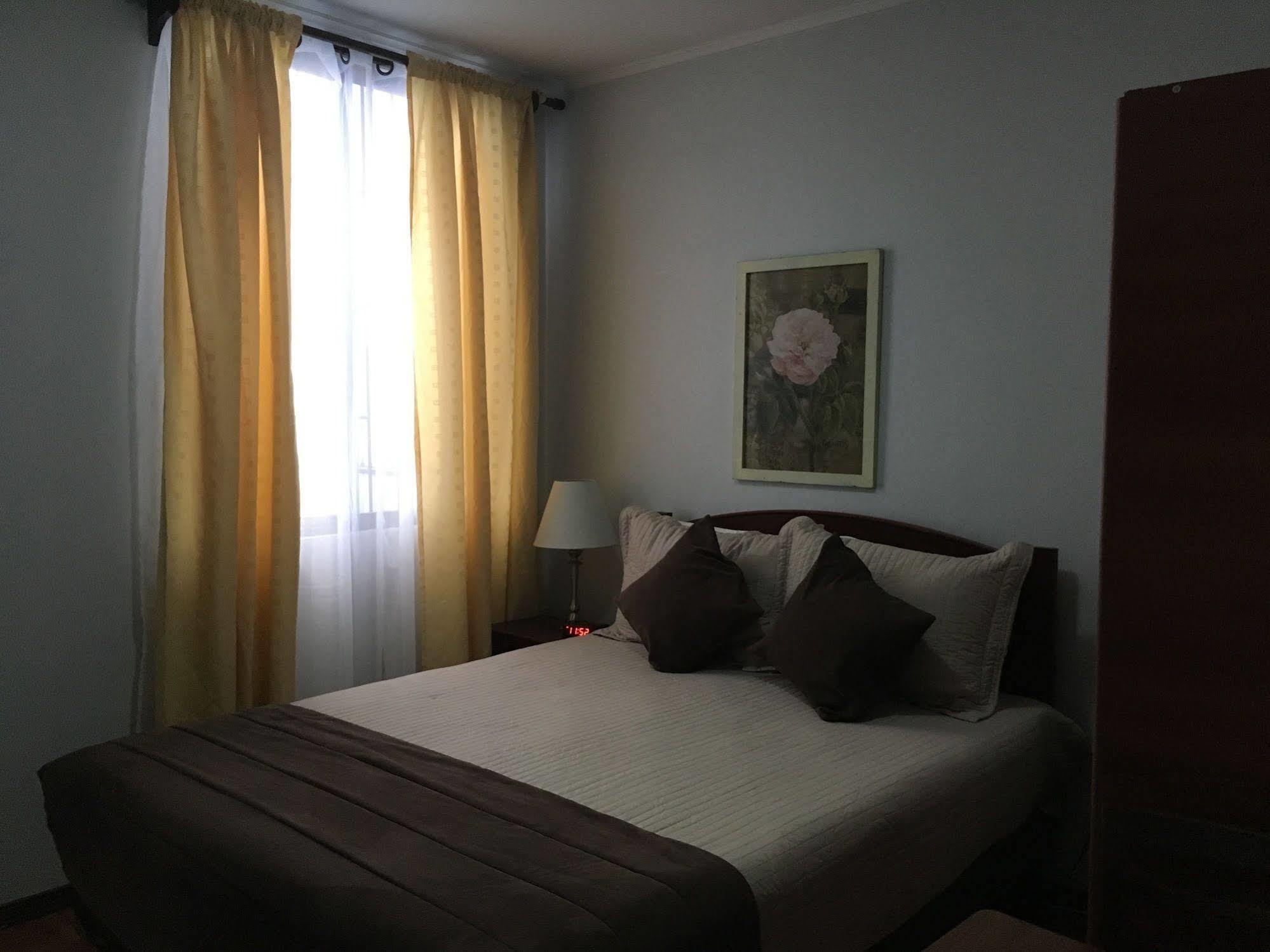 Residencial Universitaria Santiago Exterior photo